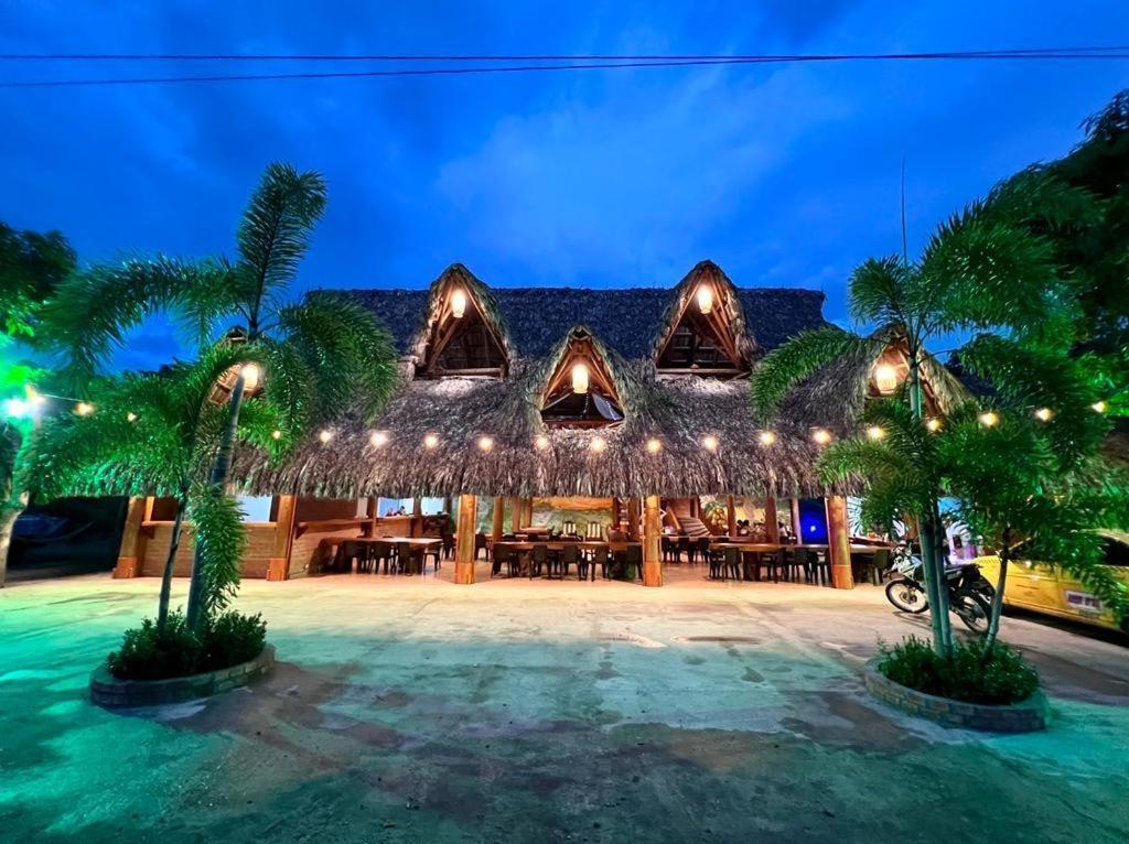 Arca Tayrona Restaurant & Hostal Los Naranjos Exterior foto